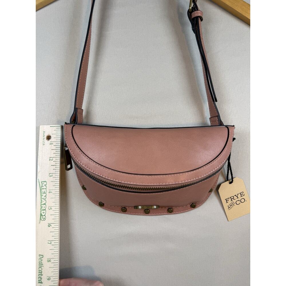 Frye & Co Blake Belt Bag Pink Cork Faux Leather Studded Crossbody New With Tag - Picture 12 of 13